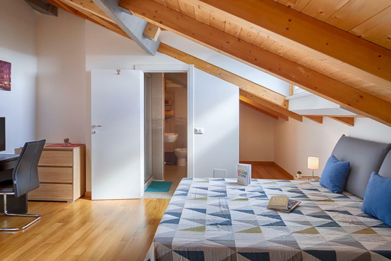 Liberty Sul Golfo Hotel Trieste Bagian luar foto
